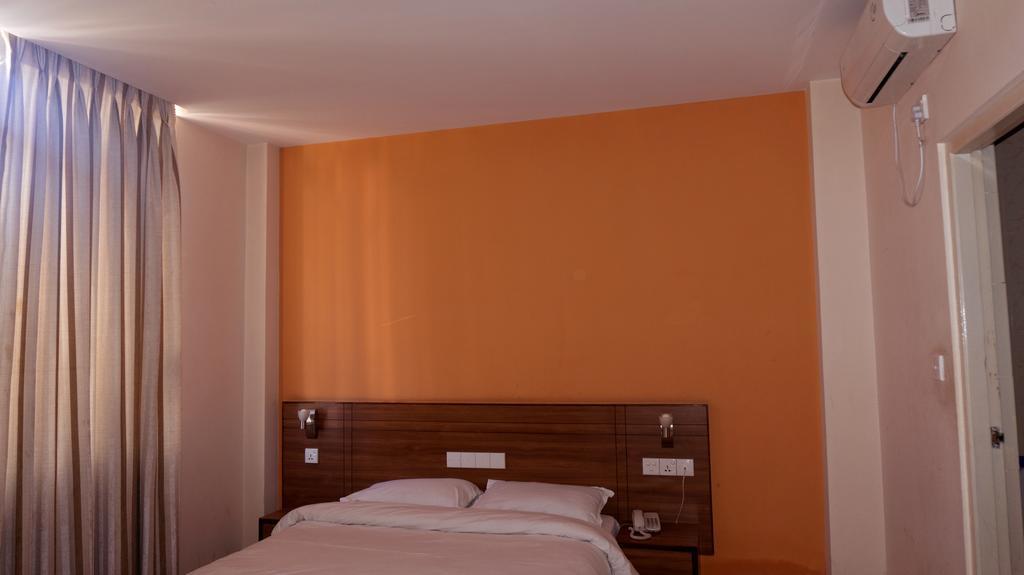 Aryal International Hotel Kathmandu Room photo